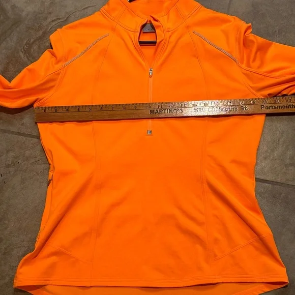 Athleta Vibrant Orange Long Sleeve Half Zip Top Size Large Running Athlesure - Picture 6 of 7